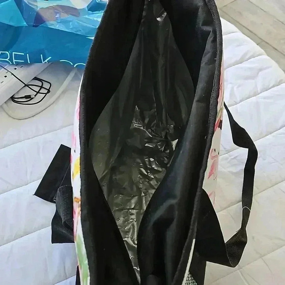 Insulated Beach Tote - Picture 3 of 6